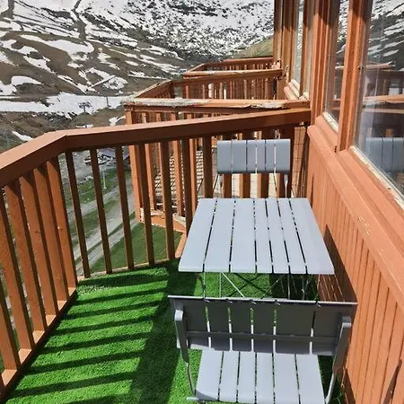 Apartment Joli T2 Au Pied Des Pistes, Parking Couvert, Wifi *