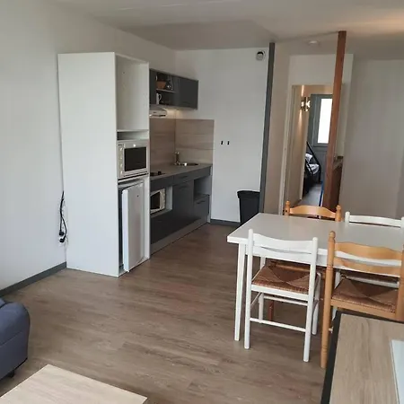 Apartment Joli T2 Au Pied Des Pistes, Parking Couvert, Wifi *